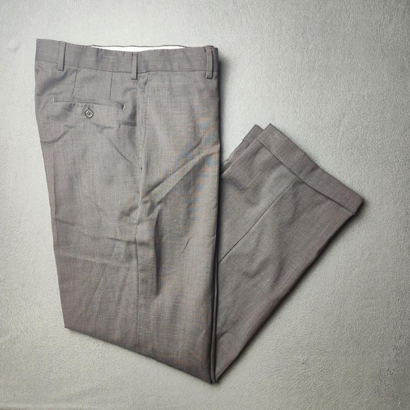 Hugo Boss Dress Pants Mens 34x31 Gray James Brown1 US Wool Checkered Flat Front - Picture 1 of 13